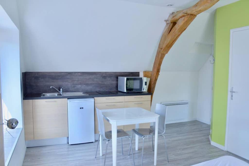 La Petite Maison Appartement 2 Avoine المظهر الخارجي الصورة